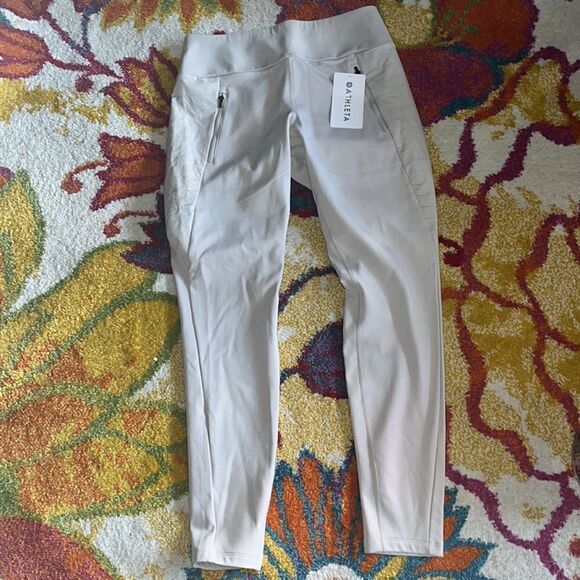 NEW WITH TAGS WOMEN’S ATHLETA BIRCH GRAY PEAK HYBRID FLEECE TIGHT SIZE MEDIUM - Picture 11 of 11